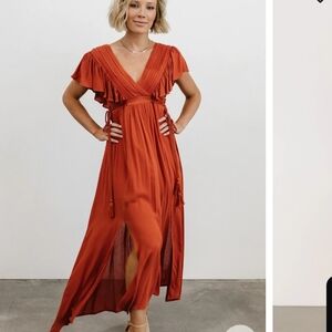 Baltic Born Jennifer Deep V Neck Maxi Dress Rust Size Small